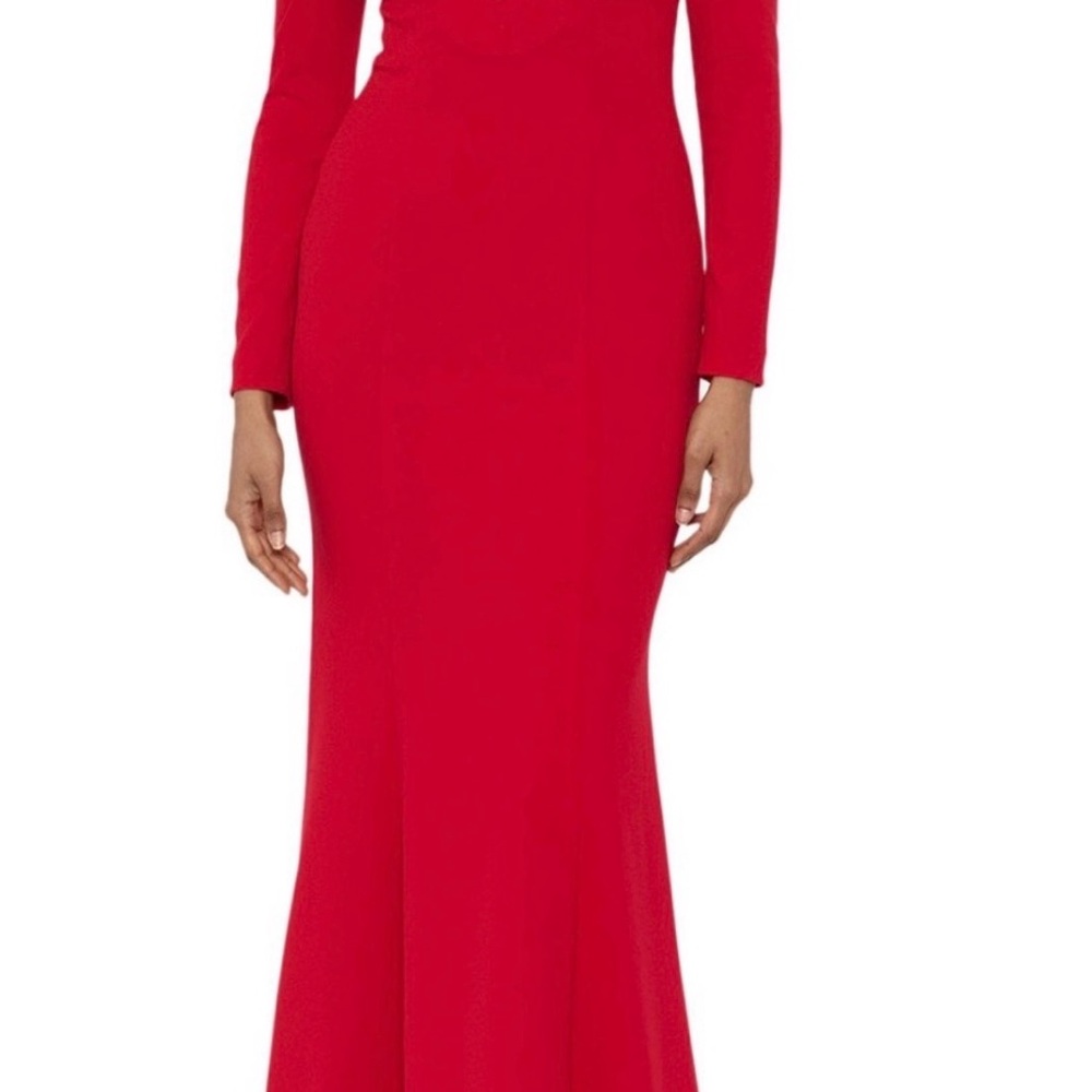 Elegant Red Off-Shoulder Evening Gown - Picture 6 of 6
